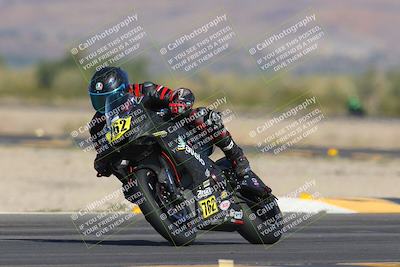 media/Nov-12-2023-SoCal Trackdays (Sun) [[5d1fba4e7d]]/Turn 14 (1035am)/